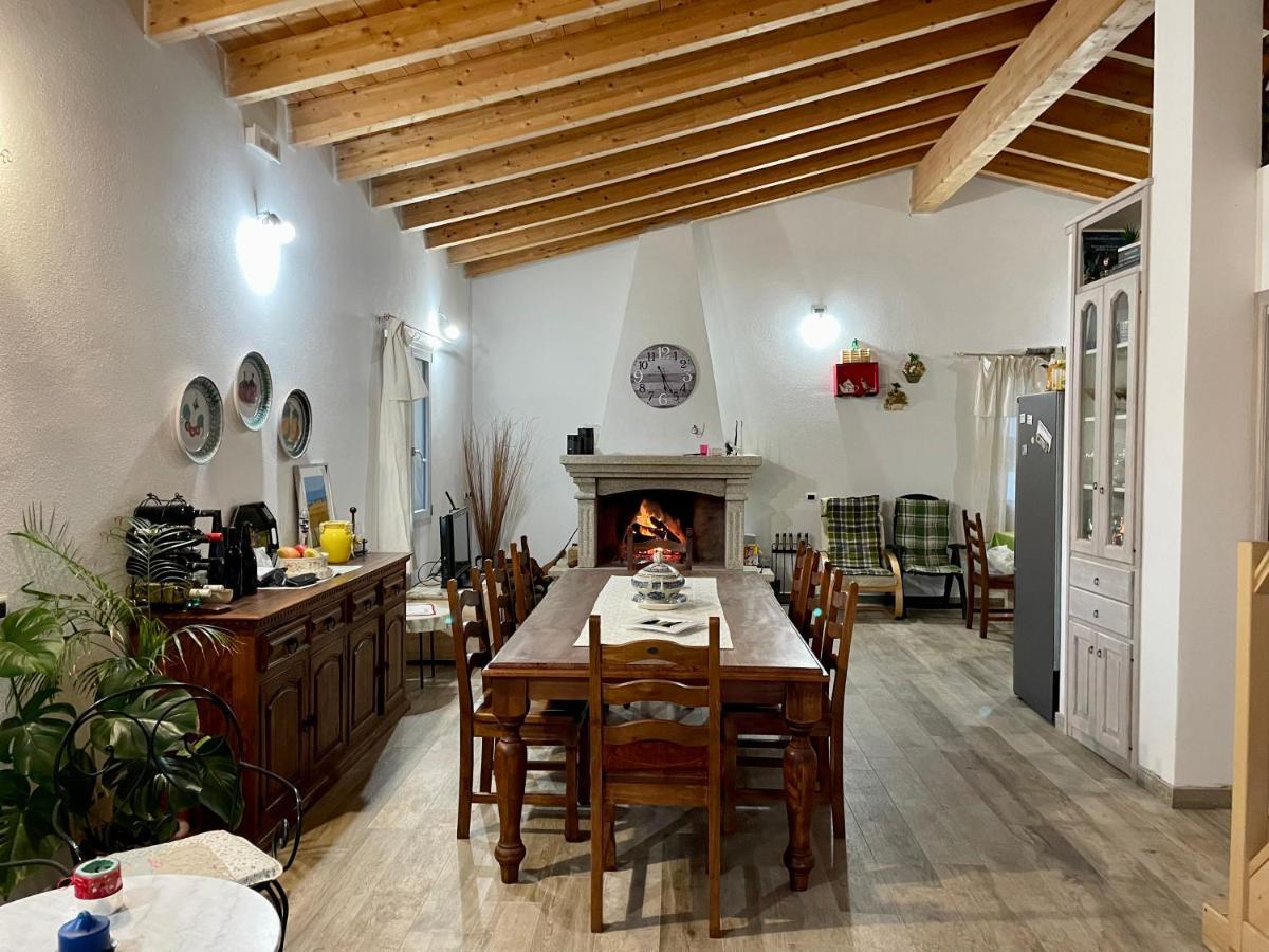 San Leonardo Country House Calangianus Екстериор снимка