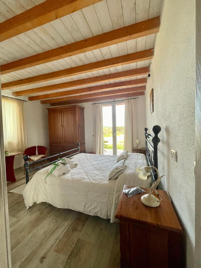 San Leonardo Country House Calangianus Екстериор снимка